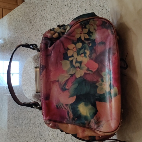 Patricia Nash Satchel Purse with Matching Scarf 🧣 - Picture 3 of 6